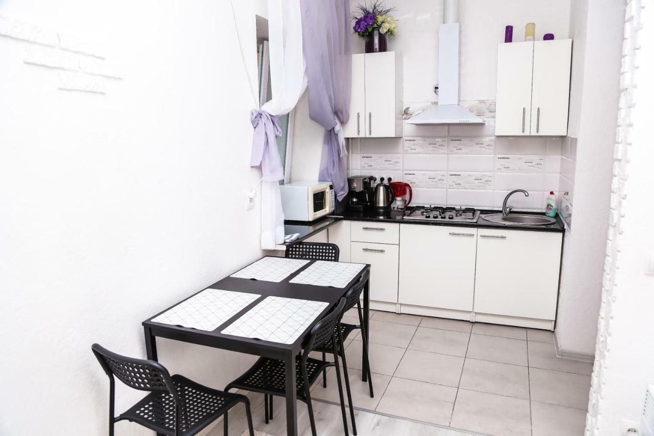 Square Apartments Odessa Extérieur photo